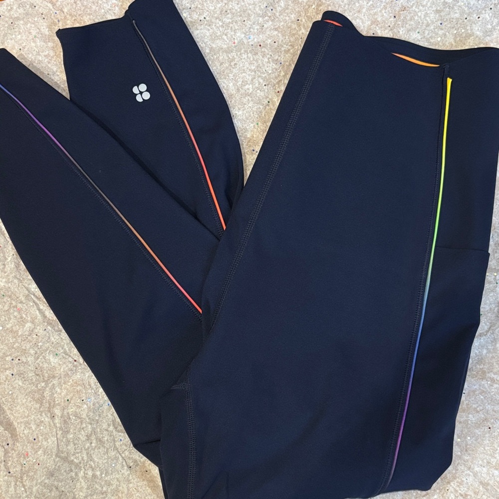 Sweaty Betty Navy Leggings with Multicolor Side Piping